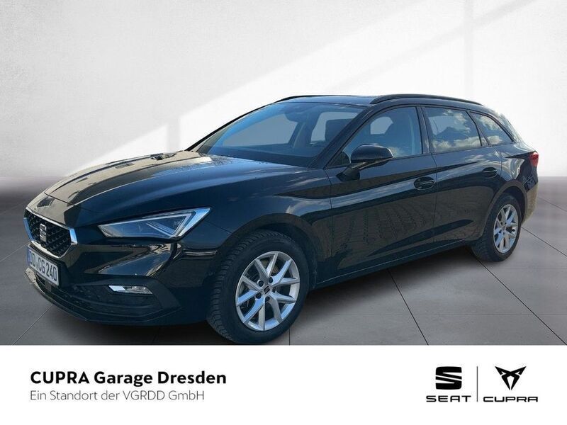 Midnight schwarz metallic Gebraucht 2024 Seat Leon Style Kombi | 32.750 € (Fairer Preis) - Bild 1/4