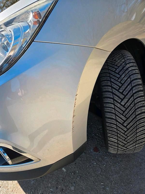 Gebraucht Hyundai ix35 116 PS (85 kW) 2013 Grau SUV