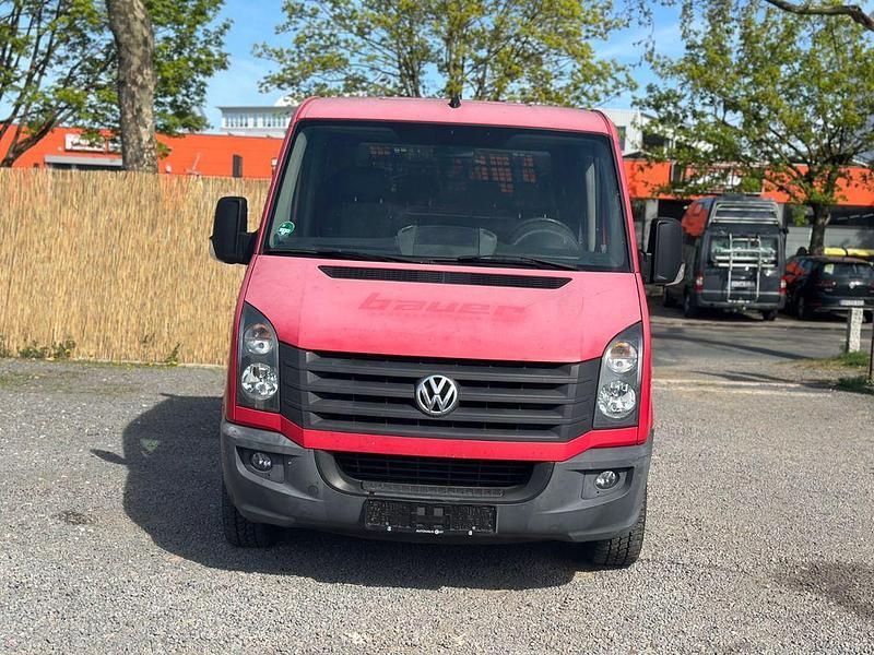 Gebraucht VW Crafter 136 PS (100 kW) 2016 Rot Van