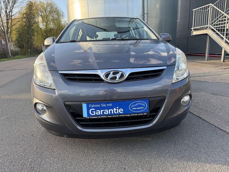 Gebraucht Hyundai i20 Classic 77 PS (56 kW) 2011 Kleinwagen