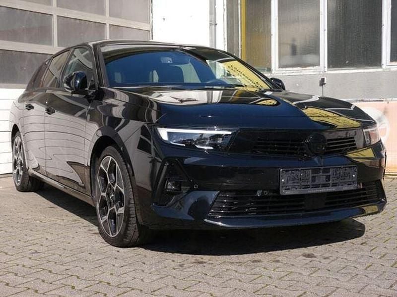 Gebraucht Opel Astra Ultimate 131 PS (96 kW) 2023 Schwarz Kombi