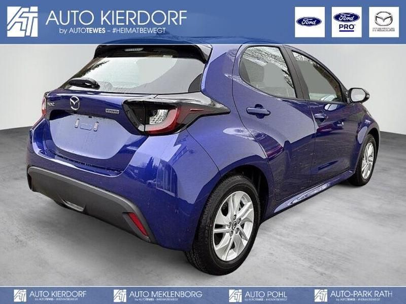Neu Mazda 2 Center-Line 116 PS (85 kW) 2025 Blau Kleinwagen