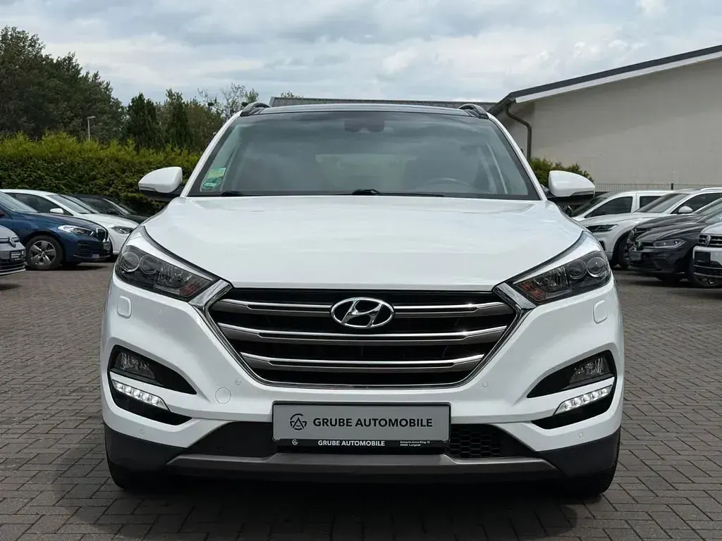 Gebraucht Hyundai Tucson Premium 177 PS (130 kW) 2016 Weiß SUV