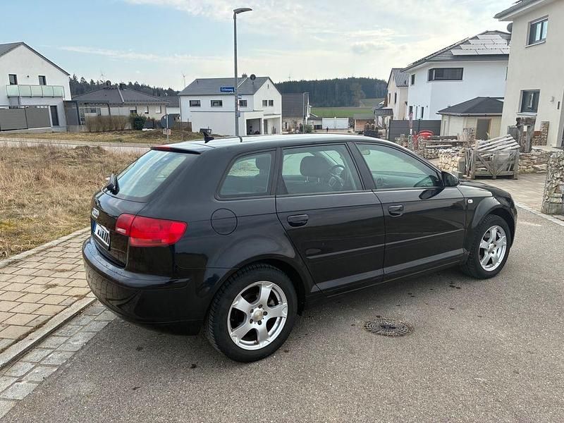 Gebraucht Audi A3 Ambiente 105 PS (77 kW) 2006 Schwarz Kleinwagen