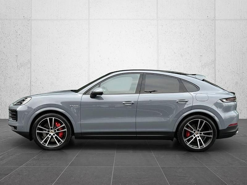 Gebraucht Porsche Cayenne S E-Hybrid 519 PS (381 kW) 2025 Grau SUV