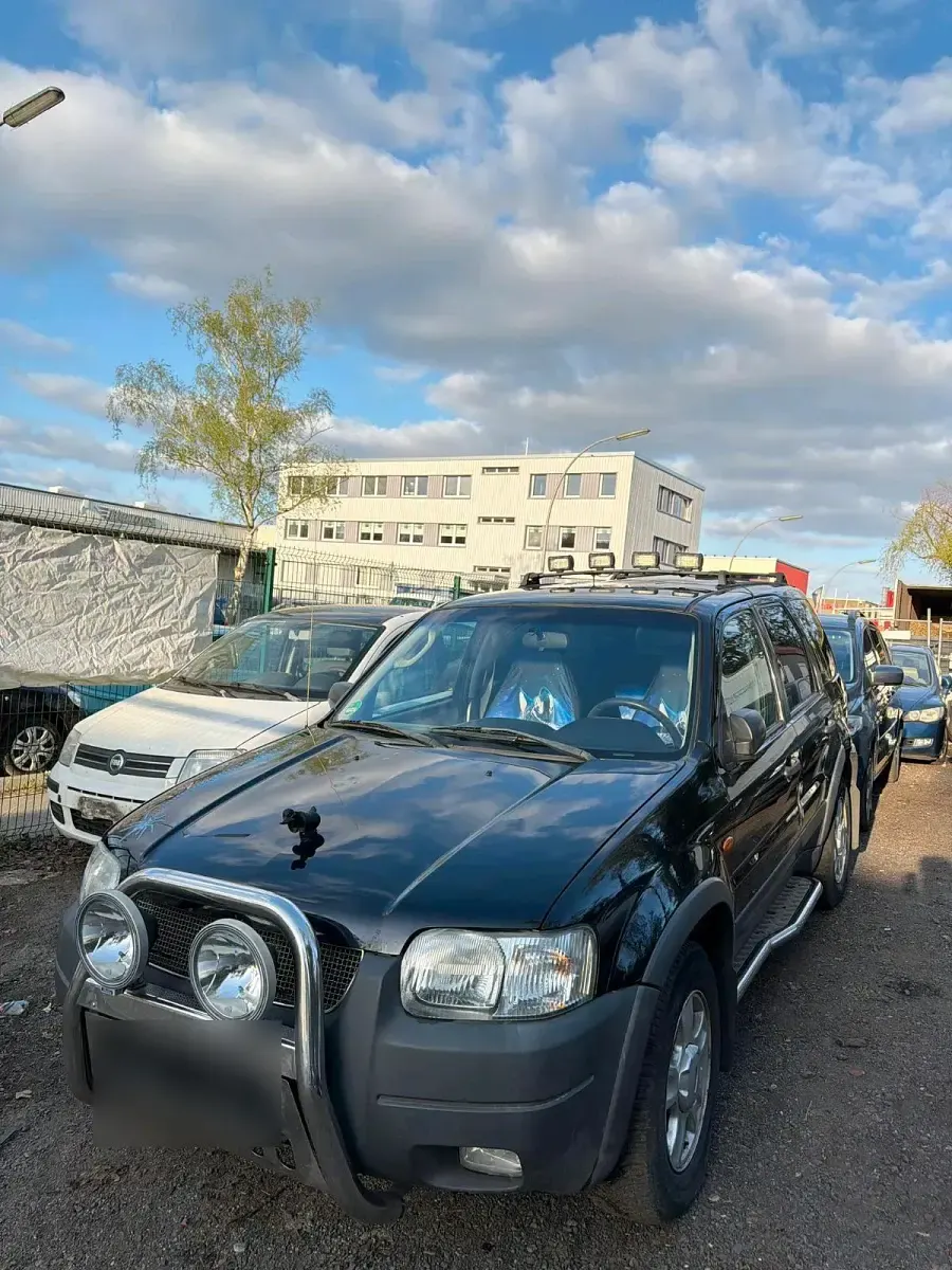 Gebraucht Ford Maverick 124 PS (91 kW) 2003 Schwarz SUV