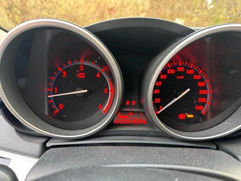 Gebraucht Mazda 3 101 PS (74 kW) 2011 Kleinwagen