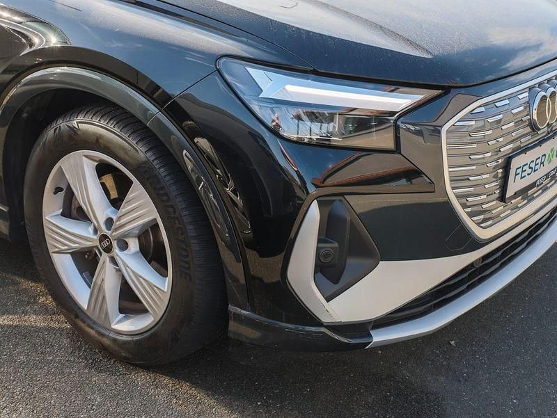 Gebraucht Audi Q4 e-tron S-Line 150 kW (204 PS) 2022 Mythosschwarz metallic SUV