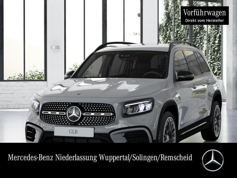 Gebraucht Mercedes GLB180 AMG 136 PS (100 kW) 2025 Grau SUV