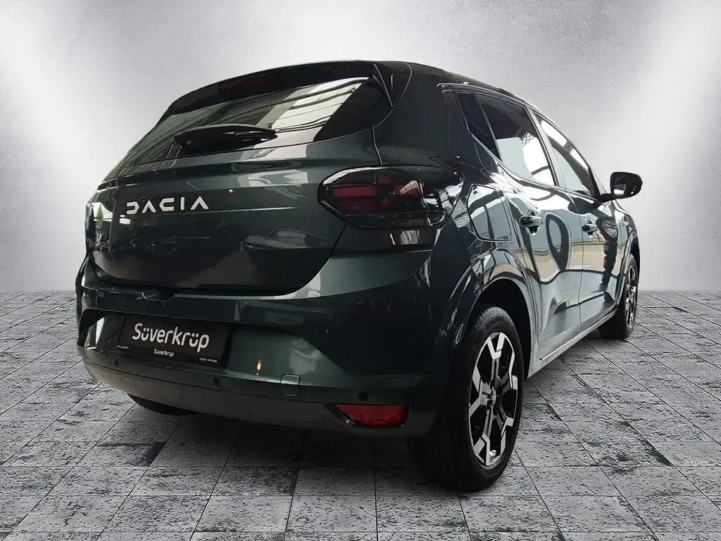 Neu Dacia Sandero Journey 101 PS (74 kW) 2026 Grün Limousine
