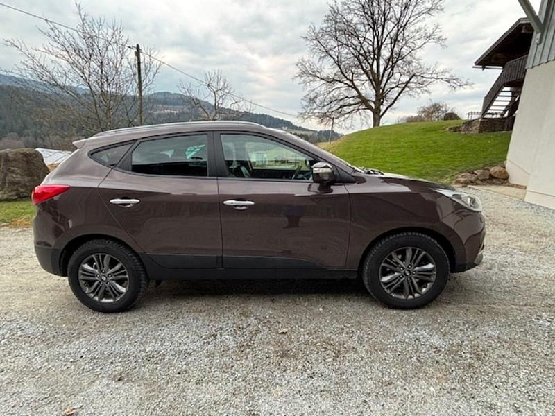 Gebraucht Hyundai ix35 184 PS (135 kW) 2014 Braun SUV