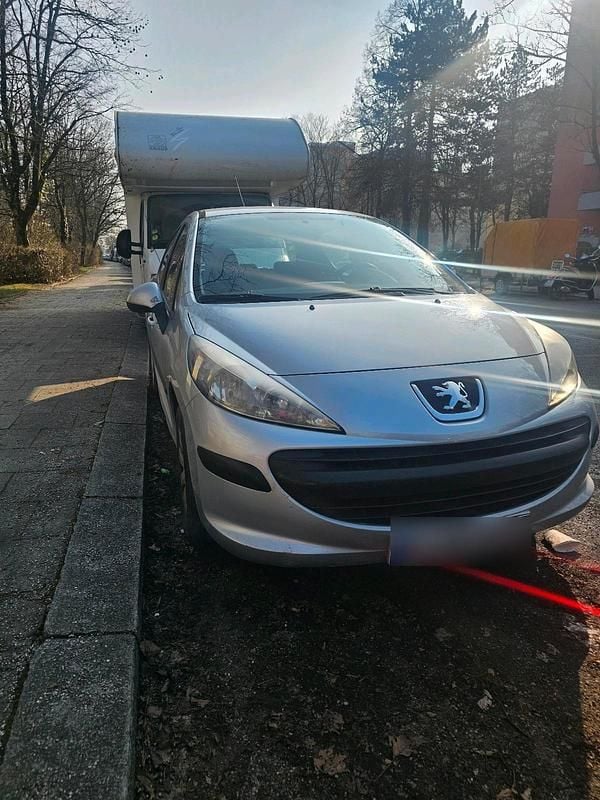 Gebraucht Peugeot 207 72 PS (52 kW) 2009 Grau Limousine