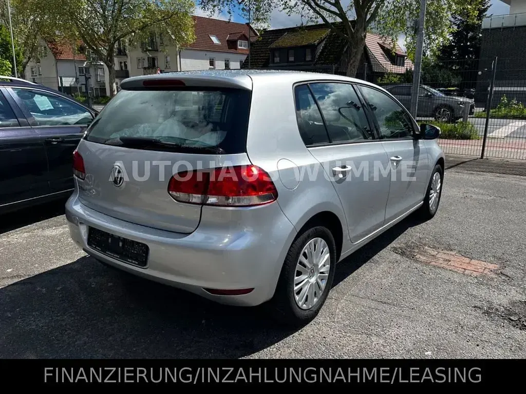 Używany VW Golf VI 86 KM (63 kW) 2010 Srebrny Hatchback