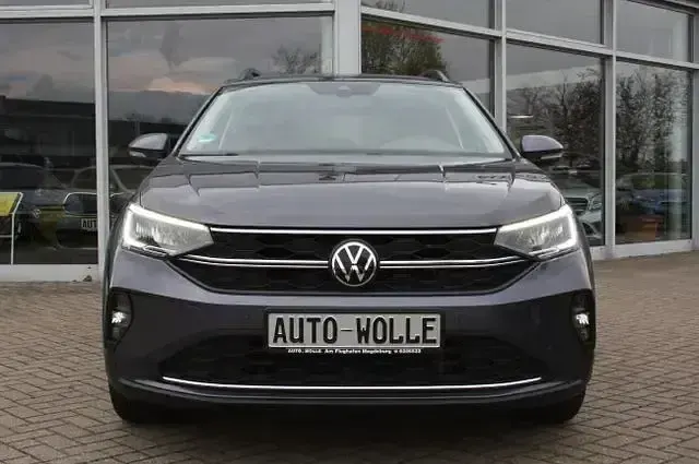 Gebraucht VW Taigo Life 95 PS (69 kW) 2022 Grau SUV