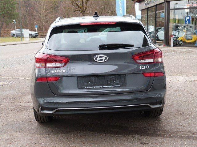 Neu Hyundai i30 Advantage 140 PS (102 kW) 2026 Grau Limousine