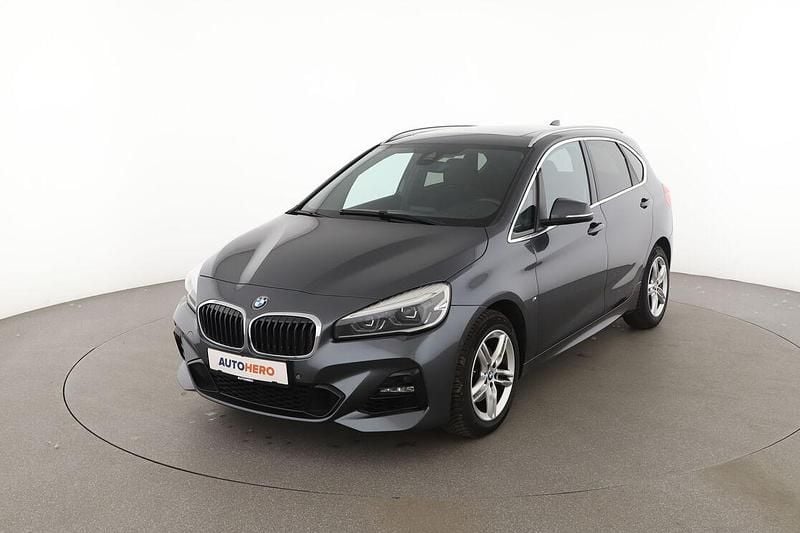 Schwarz Gebraucht 2018 BMW 218 Active Tourer M Sport Van / Kleinbus | 17.650 € (Fairer Preis) - Bild 1/3