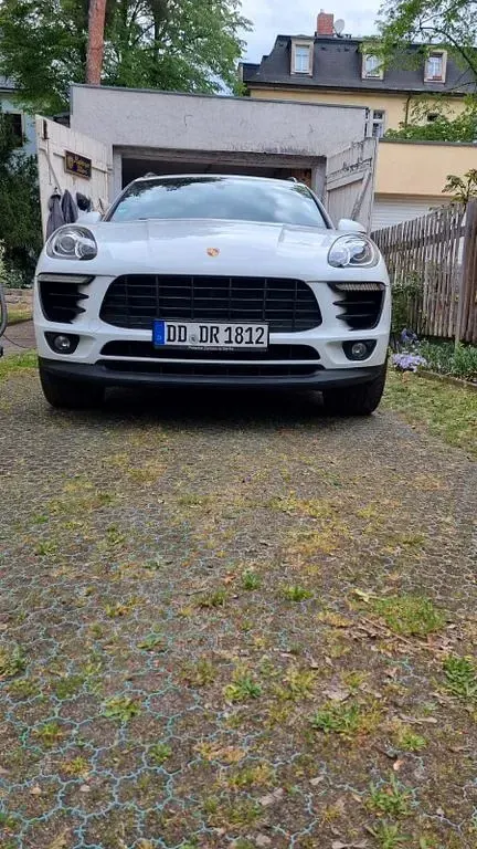 Gebraucht Porsche Macan 252 PS (185 kW) 2018 Weiß SUV