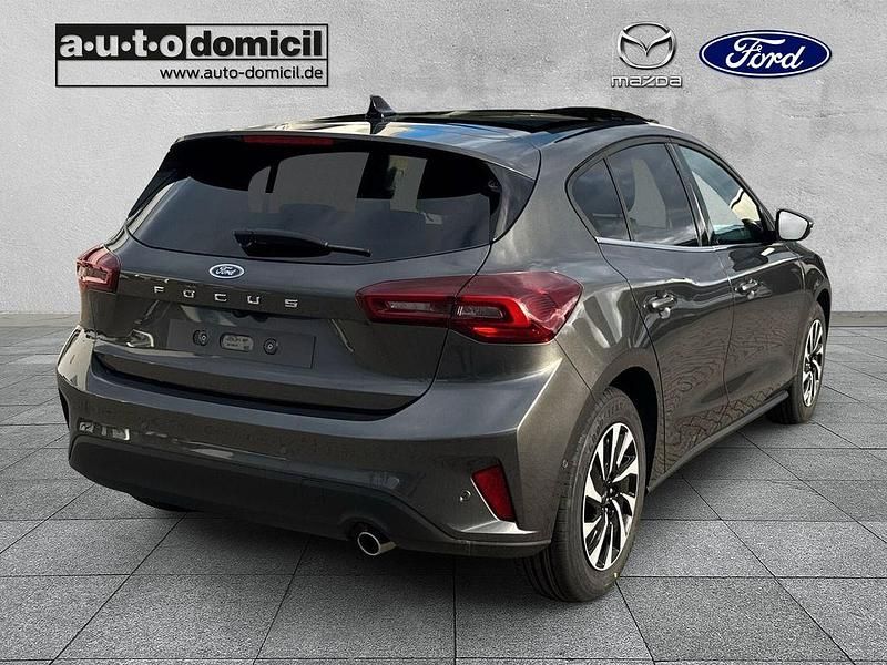 Neu Ford Focus Titanium X 155 PS (114 kW) 2025 Grau Limousine
