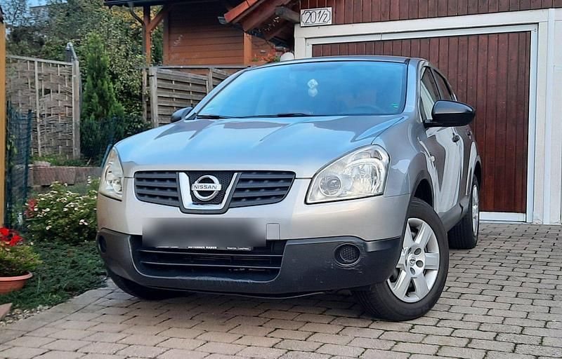 Silber Gebraucht 2009 Nissan Qashqai SUV | 4.400 € (Guter Preis) - Bild 1/4