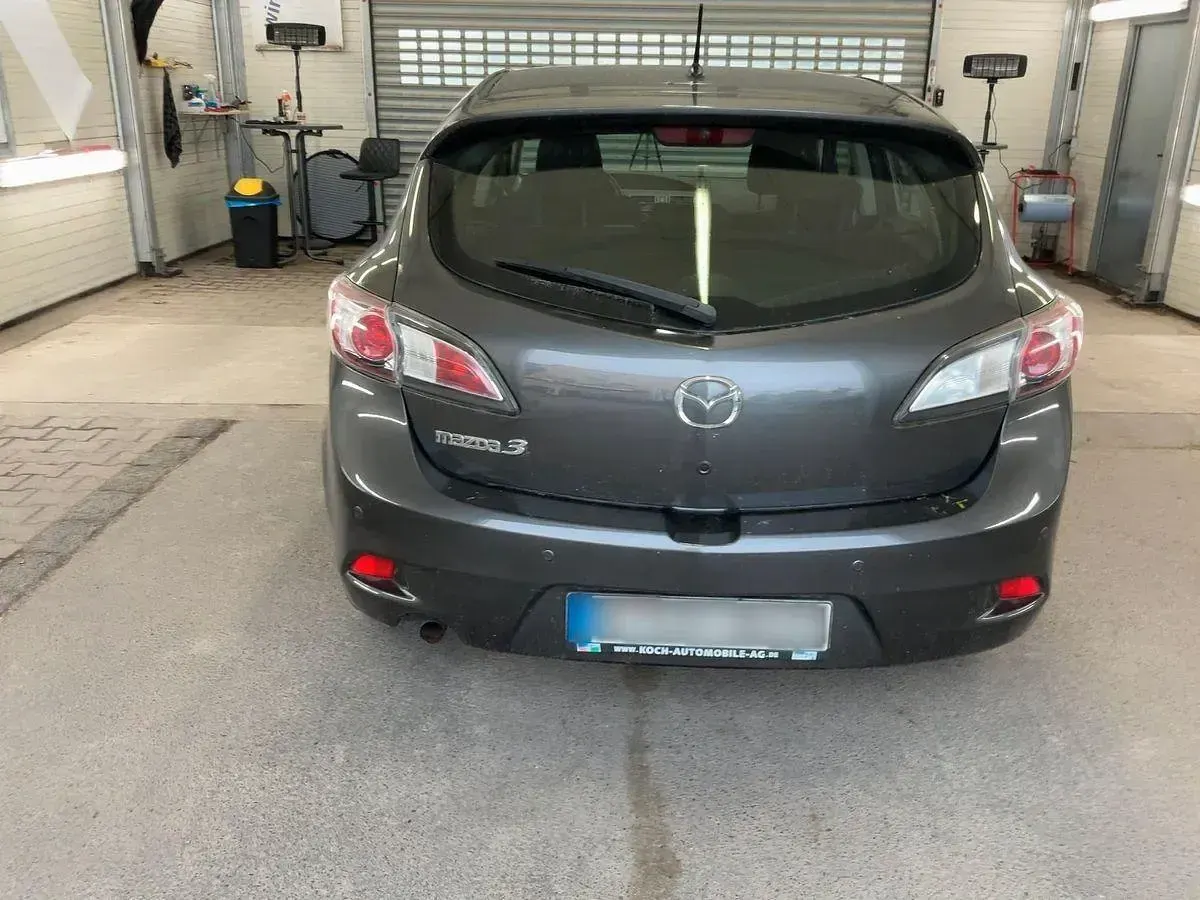Gebraucht Mazda 3 Edition 105 PS (77 kW) 2012 Grau Limousine