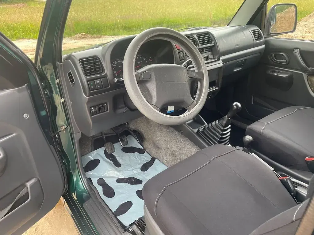 Gebraucht Suzuki Jimny 82 PS (60 kW) 2004 Grün SUV
