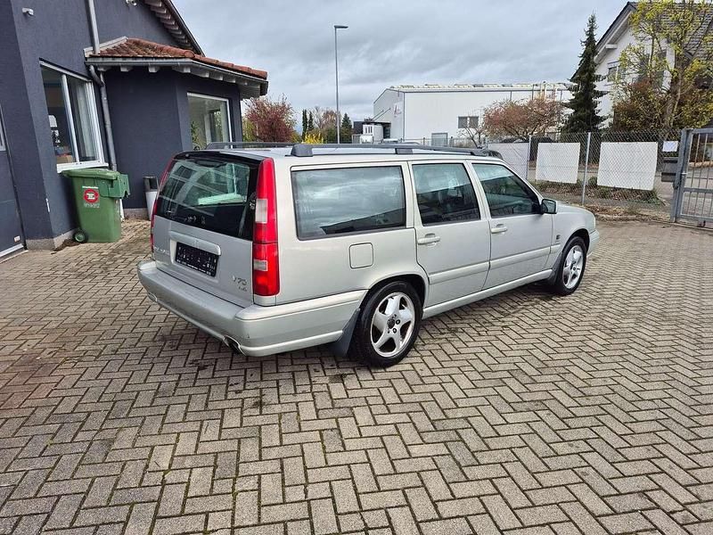 Gebraucht Volvo V70 193 PS (141 kW) 1999 Grau Kombi