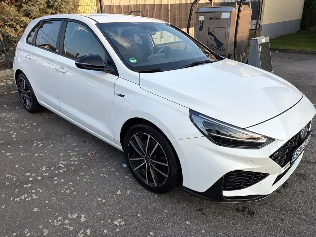 Gebraucht Hyundai i30 N Line 159 PS (116 kW) 2021 Weiß Limousine