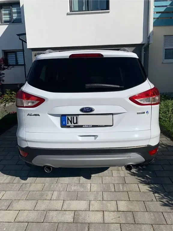 Usata Ford Kuga Titanium 150 CV (110 kW) 2014 Bianco SUV