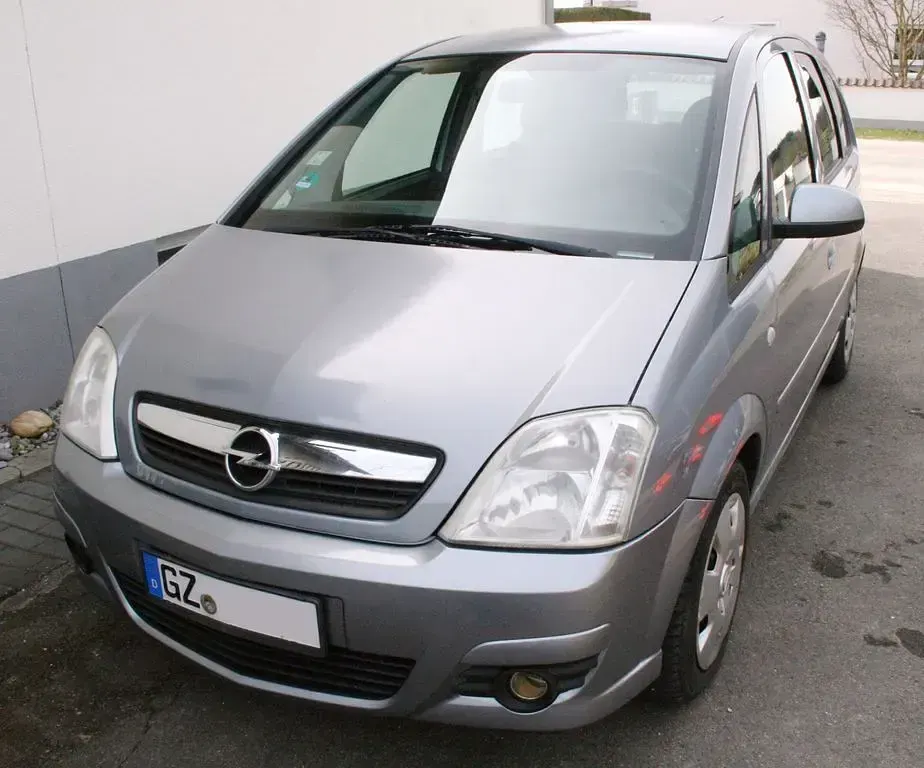 Używany Opel Meriva 105 KM (77 kW) 2007 Srebrny Minivan