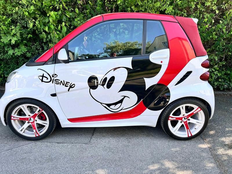 Weiß Gebraucht 2009 Smart ForTwo Cabrio Cabrio | 7.500 € - Bild 1/4