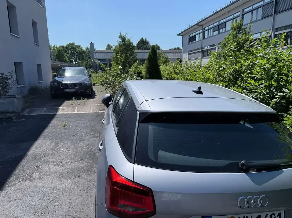 Gebraucht Audi Q2 Advanced 150 PS (110 kW) 2024 Silber SUV