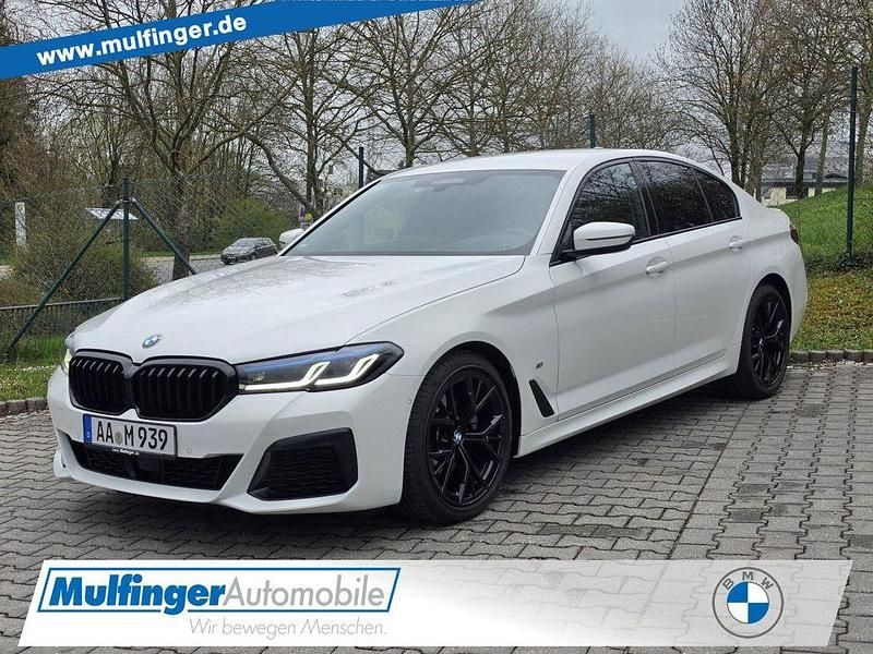 Gebraucht BMW 520 Sport Line 190 PS (139 kW) 2022 Alpinweiß Limousine