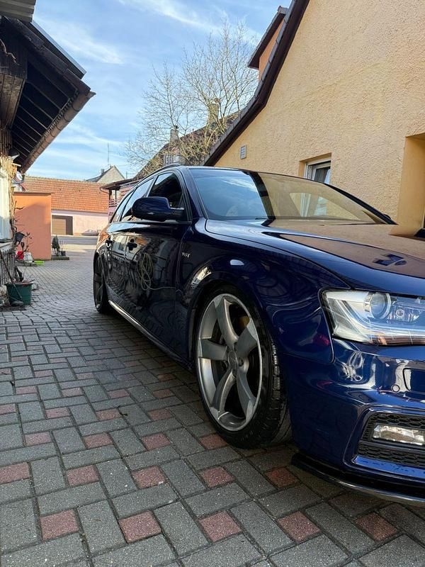 Second-hand Audi S4 Design 333 CP (244 kW) 2012 Albastru Break