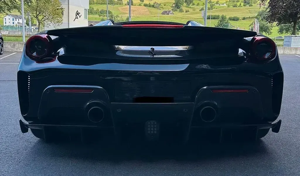 Gebraucht Ferrari 488 721 PS (530 kW) 2020 Schwarz Cabrio