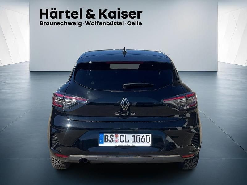 Gebraucht Renault Clio V 2025 Blackpearlschwarz (schwarz)