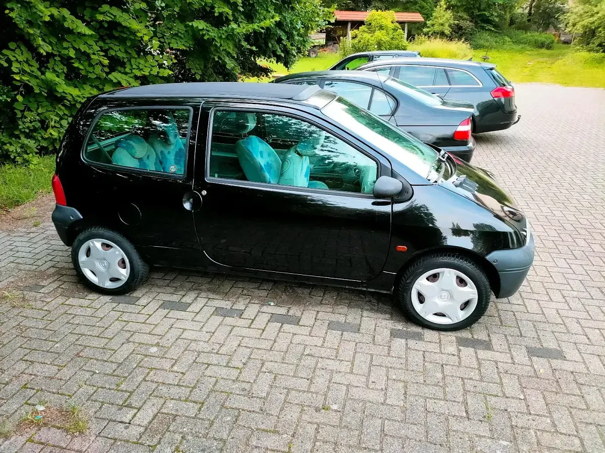 Gebraucht Renault Twingo 58 PS (42 kW) 2002 Schwarz Kleinwagen