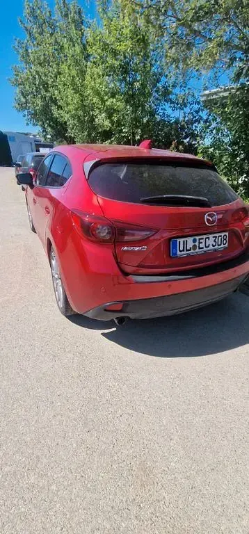 Gebraucht Mazda 3 Sports-Line 120 PS (88 kW) 2014 Rot Limousine