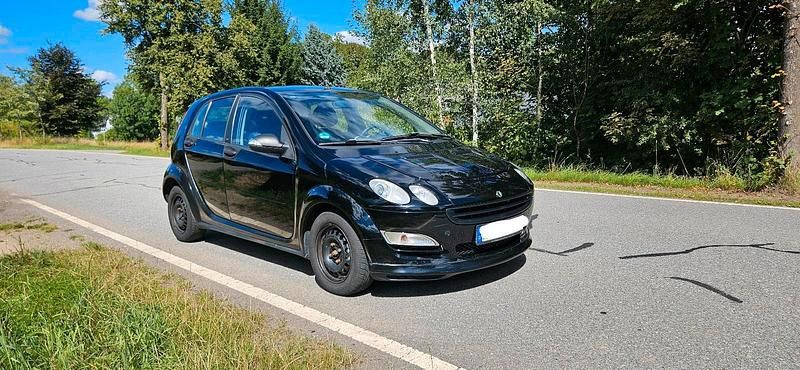 Schwarz Gebraucht 2004 Smart ForFour Kleinwagen | 1.950 € (Fairer Preis) - Bild 1/4
