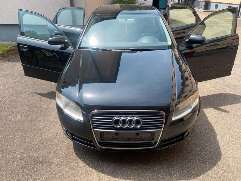 Schwarz Gebraucht 2006 Audi A4 Limousine | 2.500 € - Bild 1/4