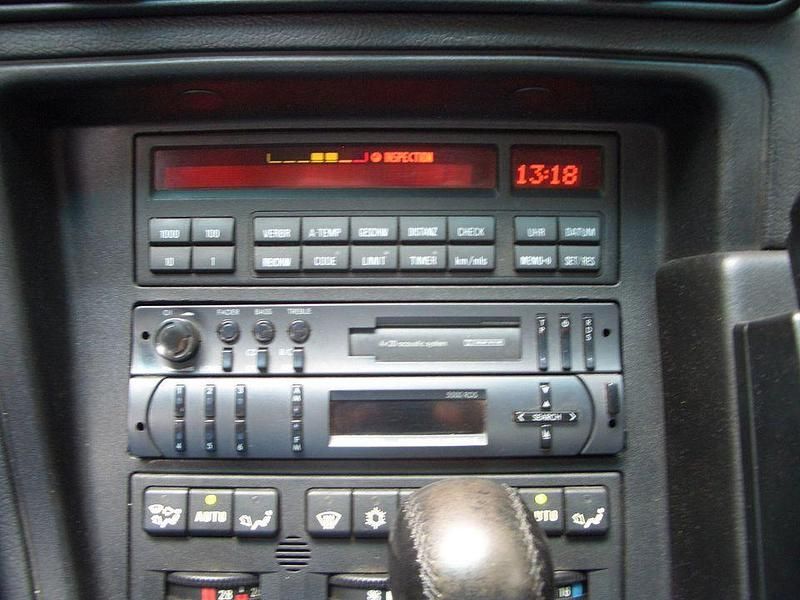 Second-hand BMW 850 408 CP (300 kW) 1990 Negru Coupe