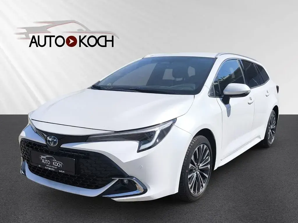 Neu Toyota Corolla 184 PS (135 kW) 2025 Weiß Kombi