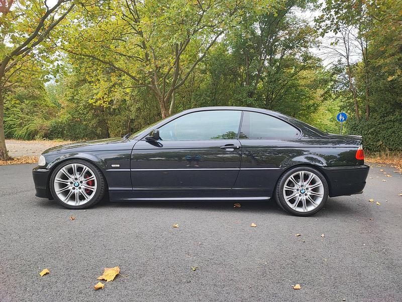 Gebraucht BMW 318 M Sport 143 PS (105 kW) 2002 Schwarz Coupé