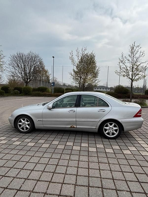 Gebraucht Mercedes C270 170 PS (125 kW) 2001 Silber Limousine