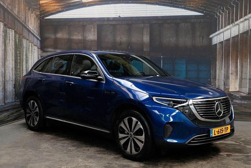 Gebraucht Mercedes EQC400 300 kW (408 PS) 2021 Blau SUV