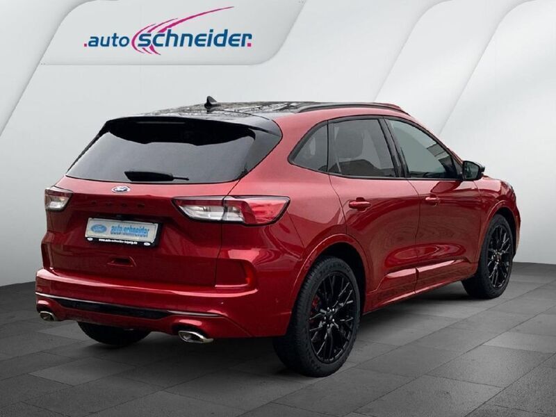 Gebraucht Ford Kuga ST-Line X 150 PS (110 kW) 2023 Lucidrot metallic (metallic) SUV