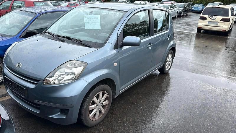 Gebraucht Daihatsu Sirion 67 PS (49 kW) 2008 Grau Kleinwagen