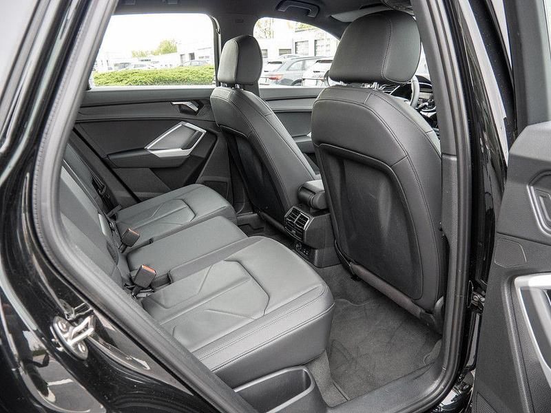 Gebraucht Audi Q3 Advanced 190 PS (139 kW) 2024 Schwarz SUV