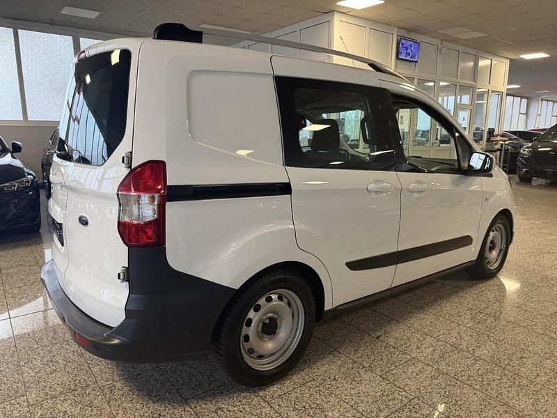 Gebraucht Ford Transit 75 PS (55 kW) 2020 Frostweiß Kombi