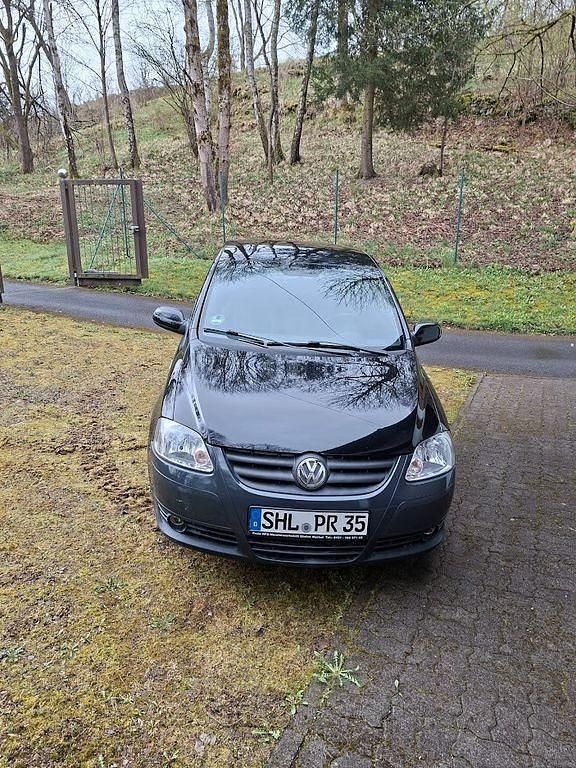 Schwarz Gebraucht 2004 VW Fox Kleinwagen | 950 € (Guter Preis) - Bild 1/4