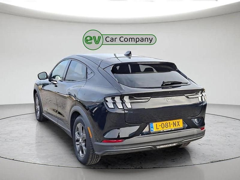 Gebraucht Ford Mustang Mach-E 210 kW (286 PS) 2021 Schwarz SUV